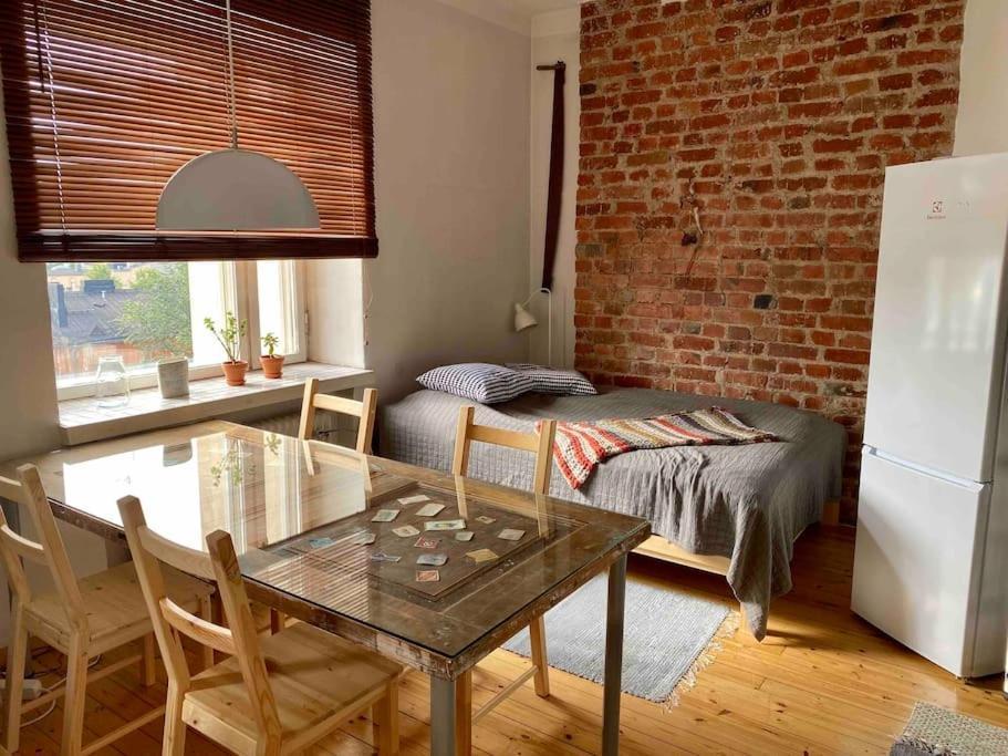 Studio Apartment, View Over The Roofs For The Sunrise Helsinki Exterior foto