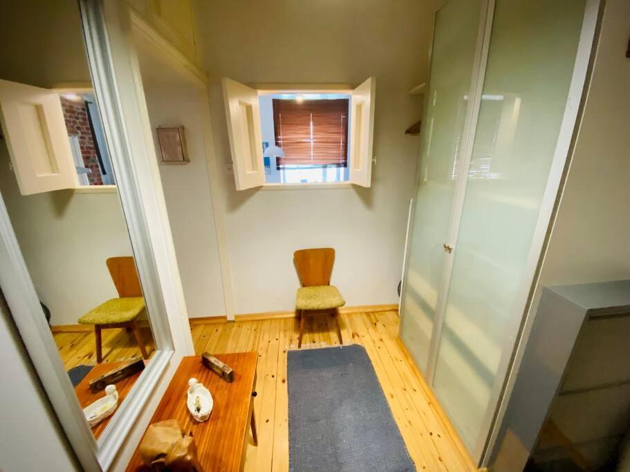 Studio Apartment, View Over The Roofs For The Sunrise Helsinki Exterior foto